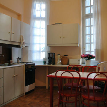 Kitchen, 2nd floor