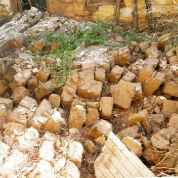 Apostoli str., ruins