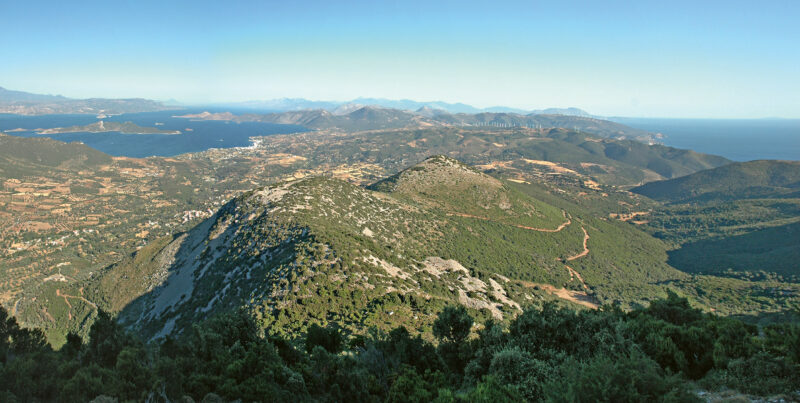 Paysage montagneux autour de Styra